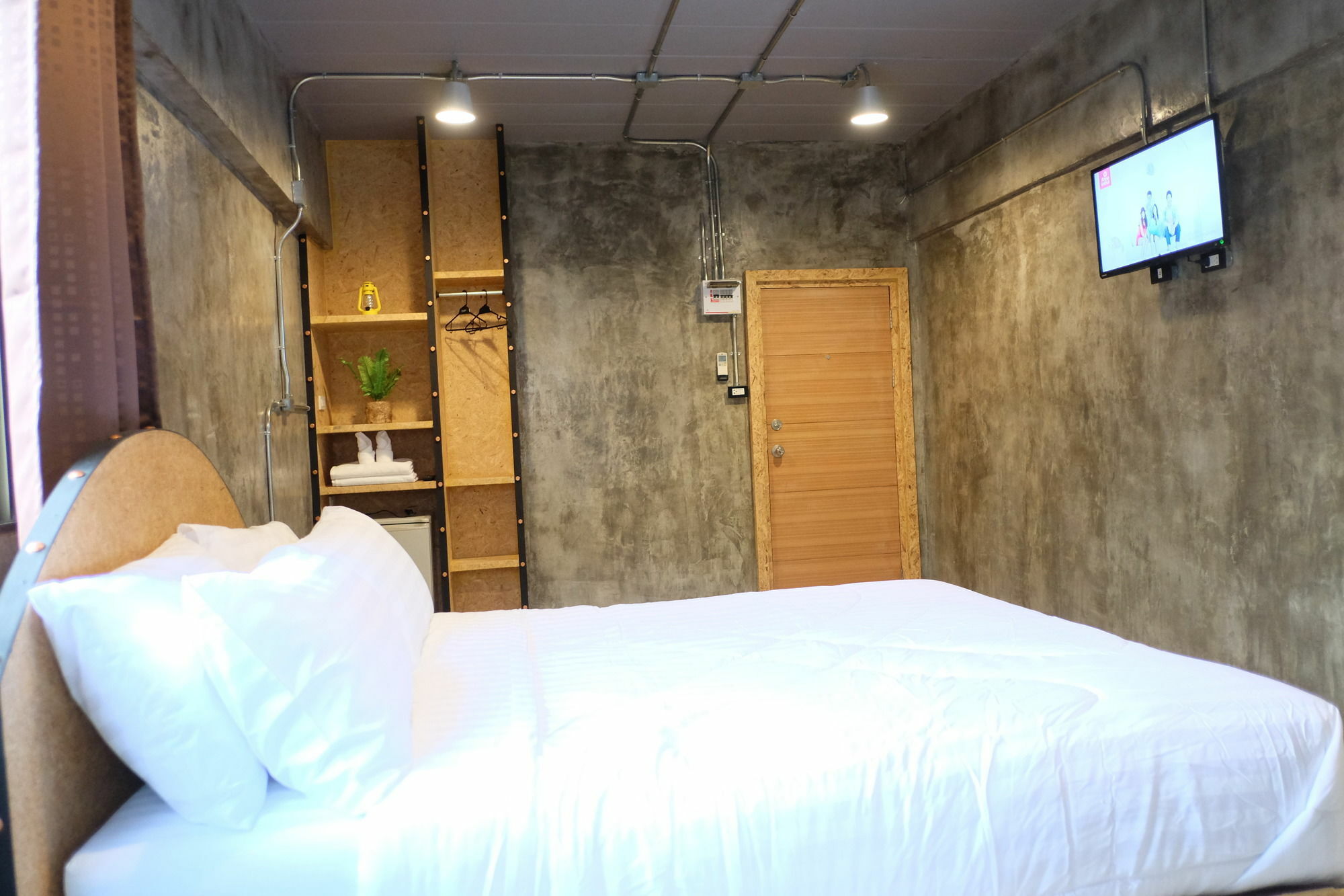 Area 69  Aparthotel Bangkok Bagian luar foto